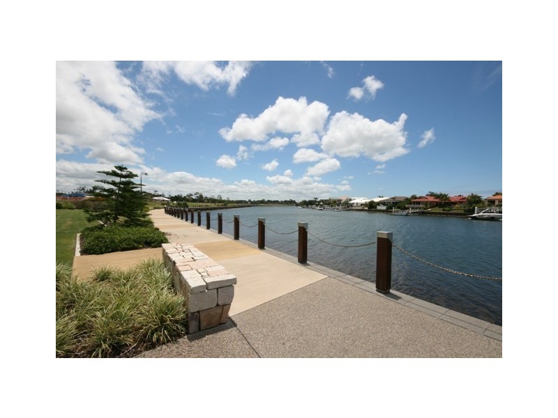 14 KOMODO CRT, Kawana Island QLD 4575