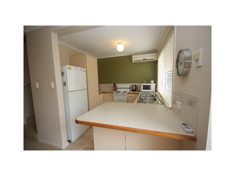 4/63 Cassia Av, Coolum Beach QLD 4573