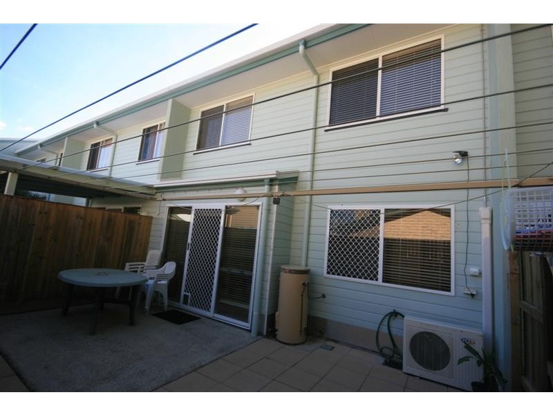 4/63 Cassia Av, Coolum Beach QLD 4573