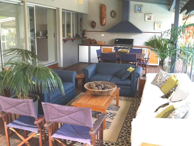 18 Sugar Road North, Maroochydore QLD 4558