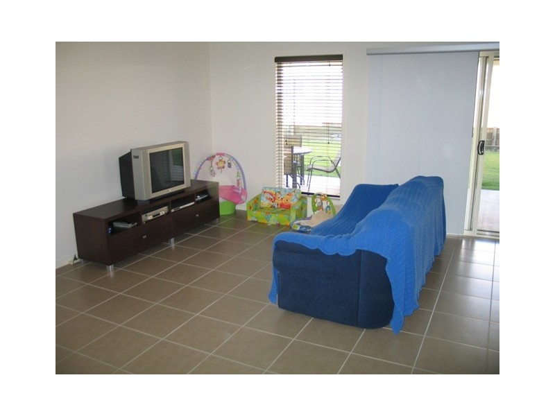 62 Huntley Pl, Caloundra QLD 4551