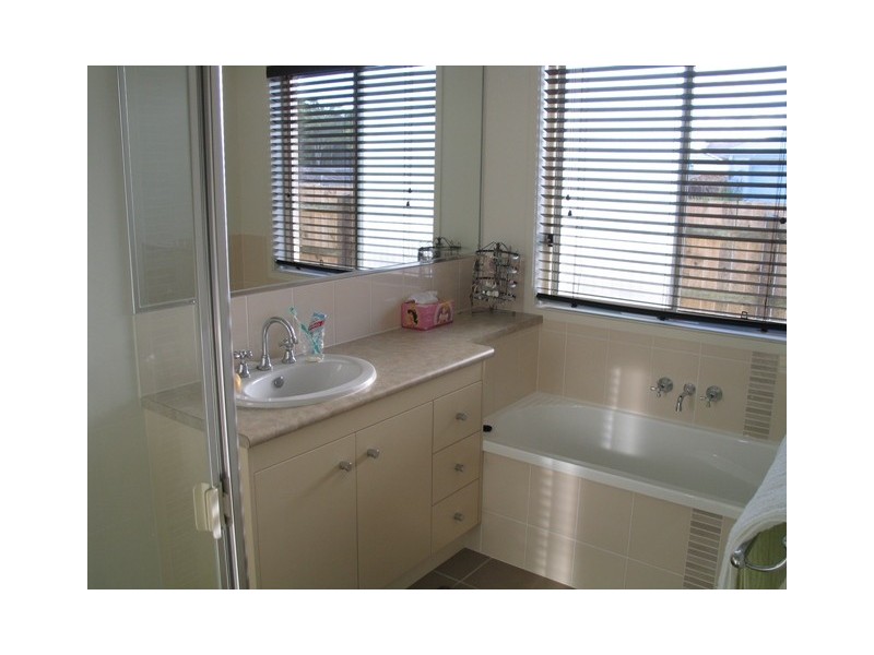 62 Huntley Pl, Caloundra QLD 4551