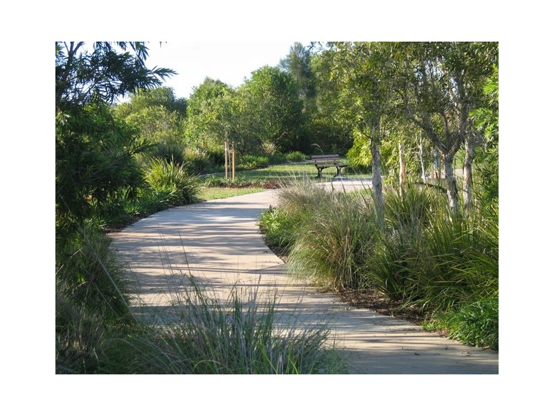 62 Huntley Pl, Caloundra QLD 4551