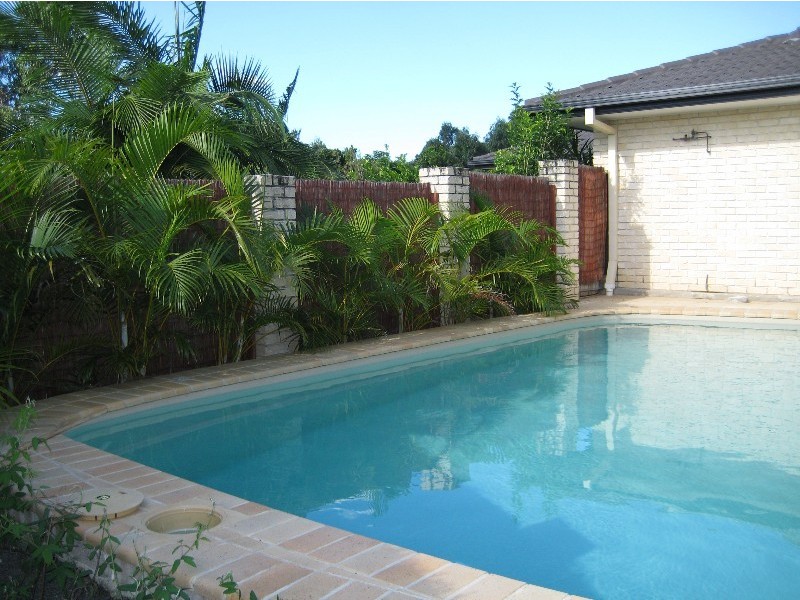 6  Peter Court   , Buderim QLD 4556