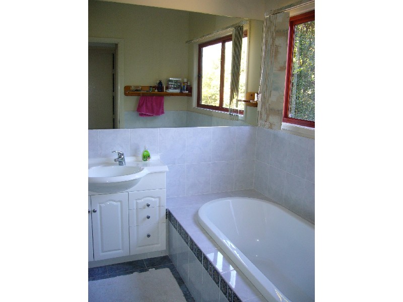 33a Atkinson Road, Bli Bli QLD 4560