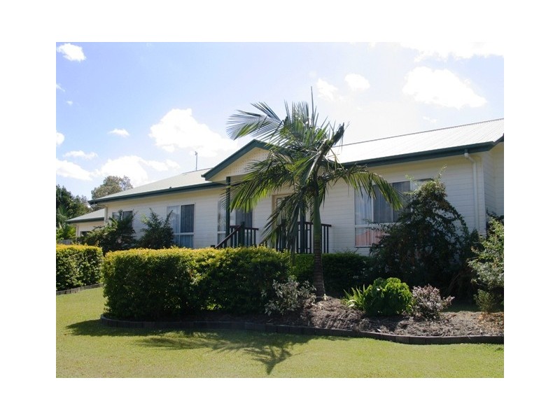 7 Phar Lap Ct, Little Mountain QLD 4551