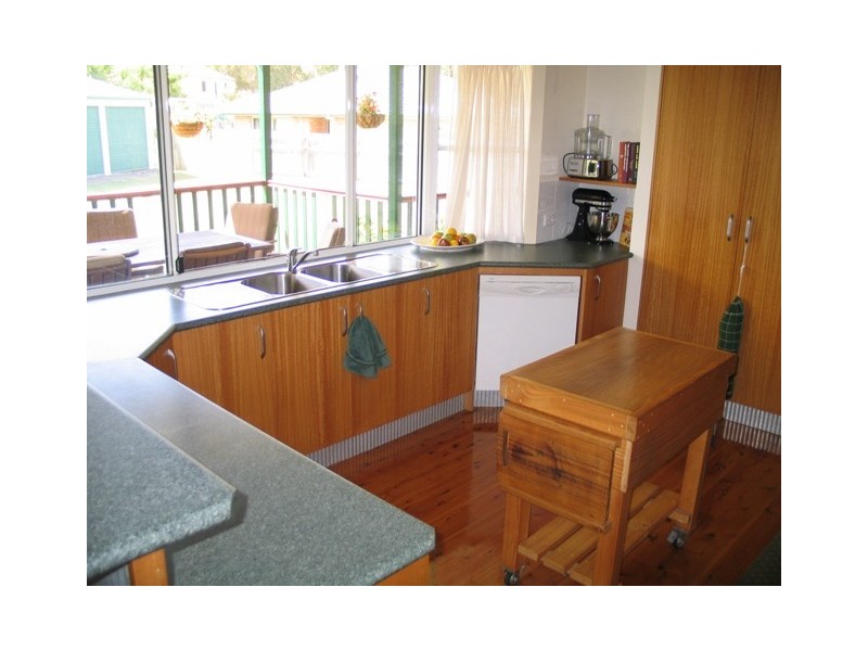 7 Phar Lap Ct, Little Mountain QLD 4551