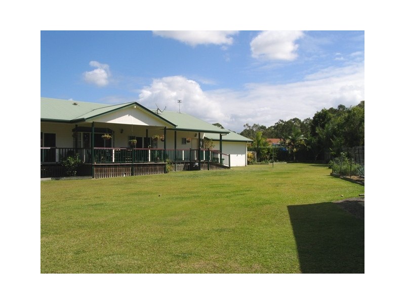 7 Phar Lap Ct, Little Mountain QLD 4551