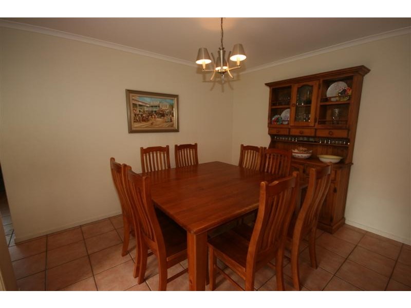 34 Dame Patti Dr, Sunrise Beach QLD 4567