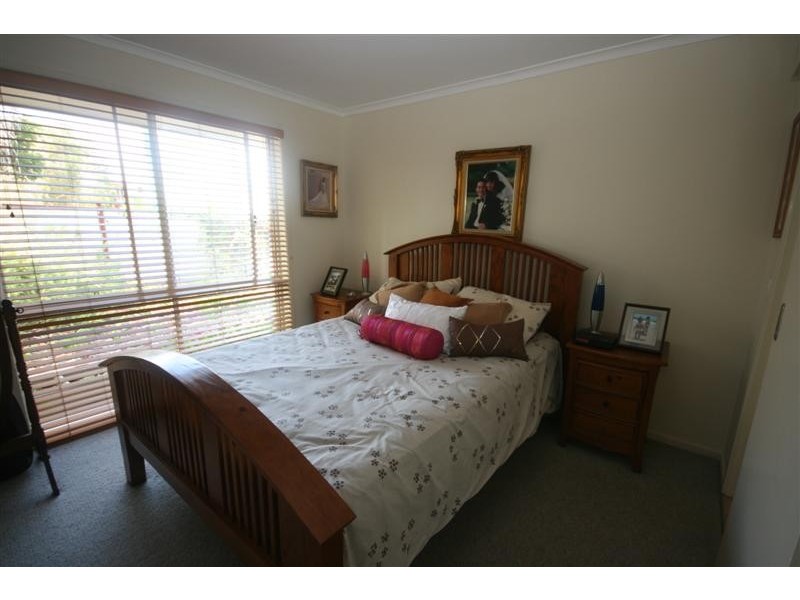 34 Dame Patti Dr, Sunrise Beach QLD 4567