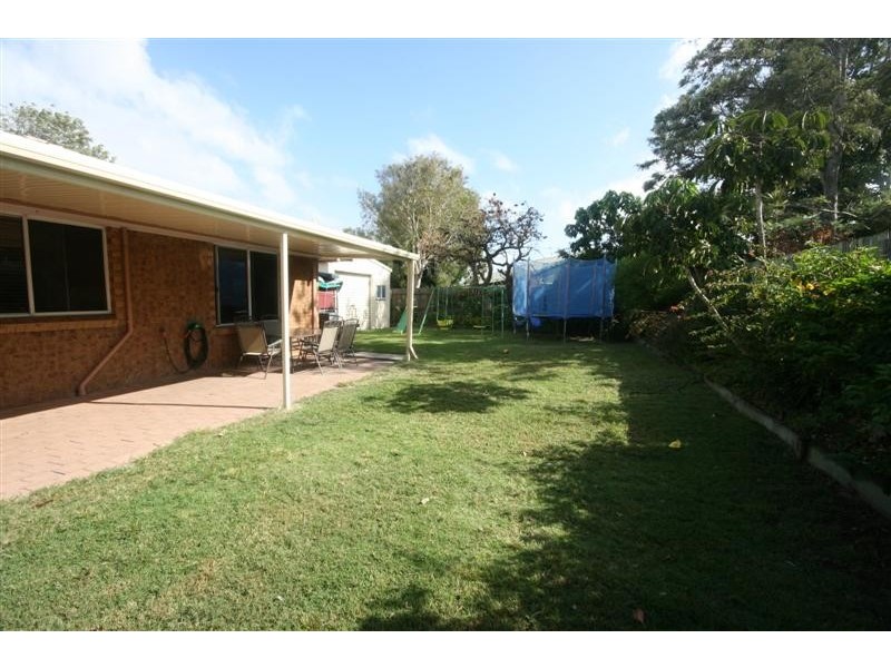 34 Dame Patti Dr, Sunrise Beach QLD 4567