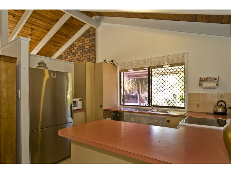 33 Dotterell Drive, Bli Bli QLD 4560