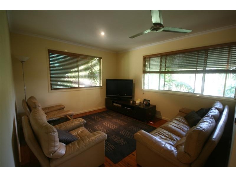 7 Peacock Ct, Coolum Beach QLD 4573