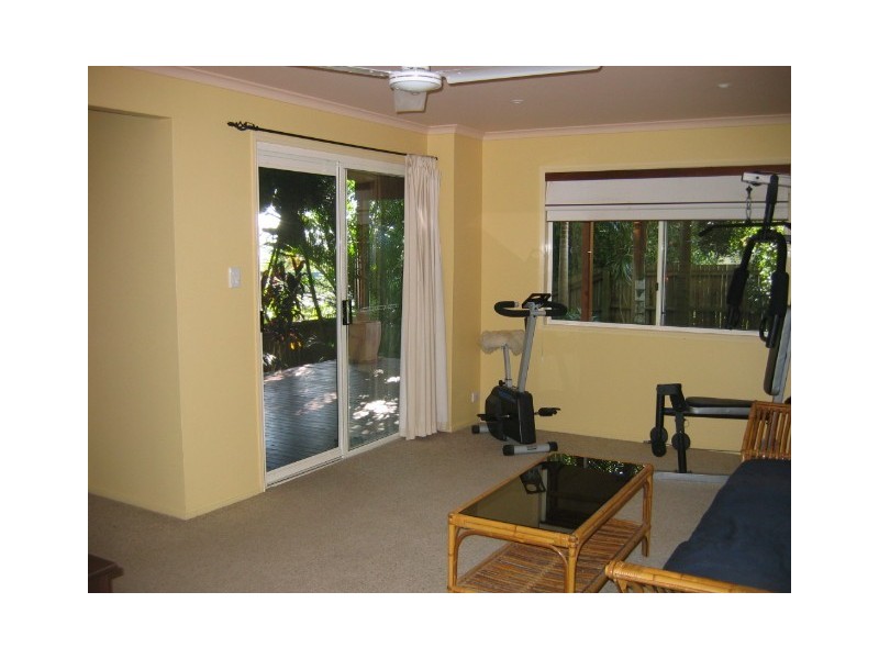 7 Peacock Ct, Coolum Beach QLD 4573