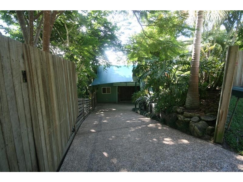 7 Peacock Ct, Coolum Beach QLD 4573