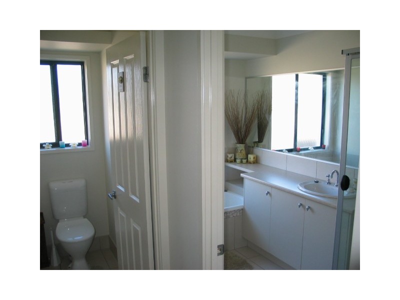 241 Mons School Rd, Buderim QLD 4556