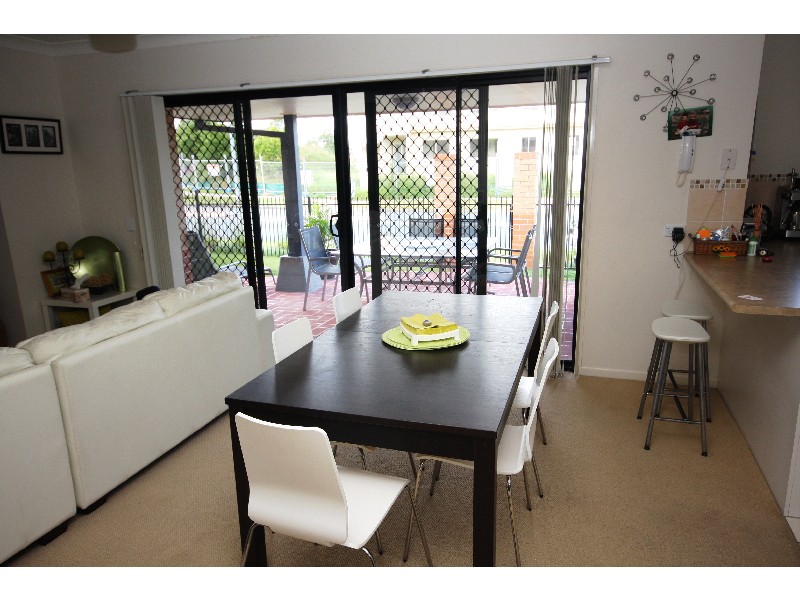 Unit 14 Parklake Terraces, 2 Springhill Dr, Sippy Downs QLD 4556