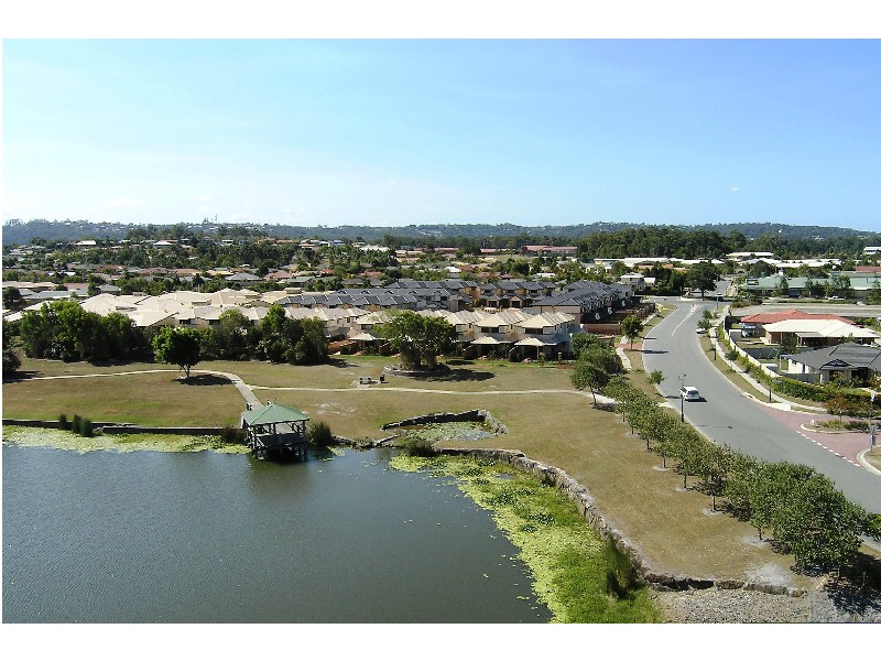 Unit 14 Parklake Terraces, 2 Springhill Dr, Sippy Downs QLD 4556