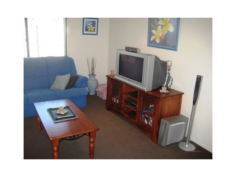 43 HUNTLEY PL, Caloundra West QLD 4551