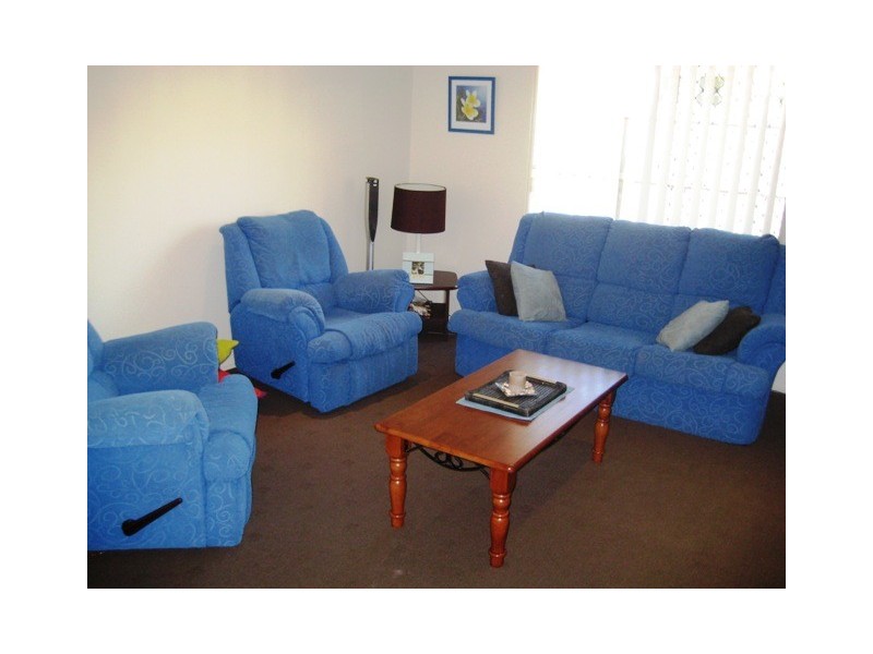 43 HUNTLEY PL, Caloundra West QLD 4551