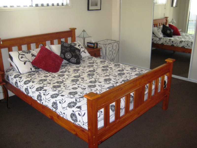 43 HUNTLEY PL, Caloundra West QLD 4551