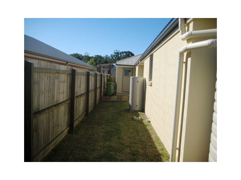 43 HUNTLEY PL, Caloundra West QLD 4551