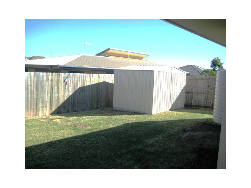 43 HUNTLEY PL, Caloundra West QLD 4551