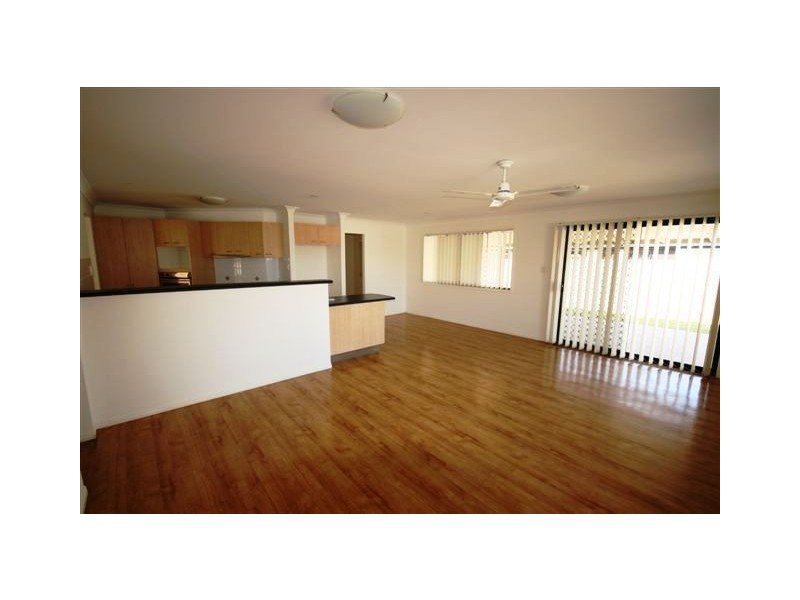 24 Somerville Cr, Sippy Downs QLD 4556