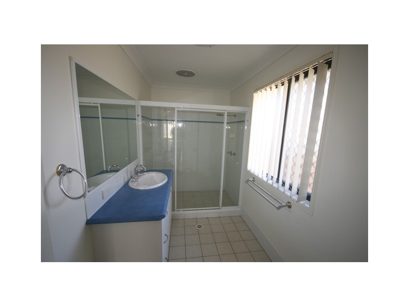 24 Somerville Cr, Sippy Downs QLD 4556