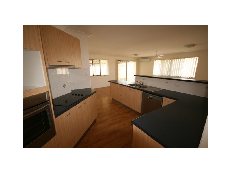 24 Somerville Cr, Sippy Downs QLD 4556