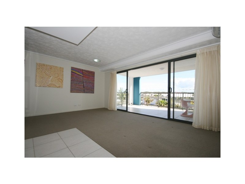 19/4 GRAND PDE, Kawana Island QLD 4575