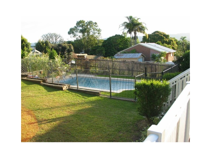 12 ELIZABETH STREET, Nambour QLD 4560