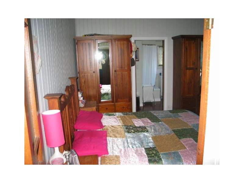 12 ELIZABETH STREET, Nambour QLD 4560