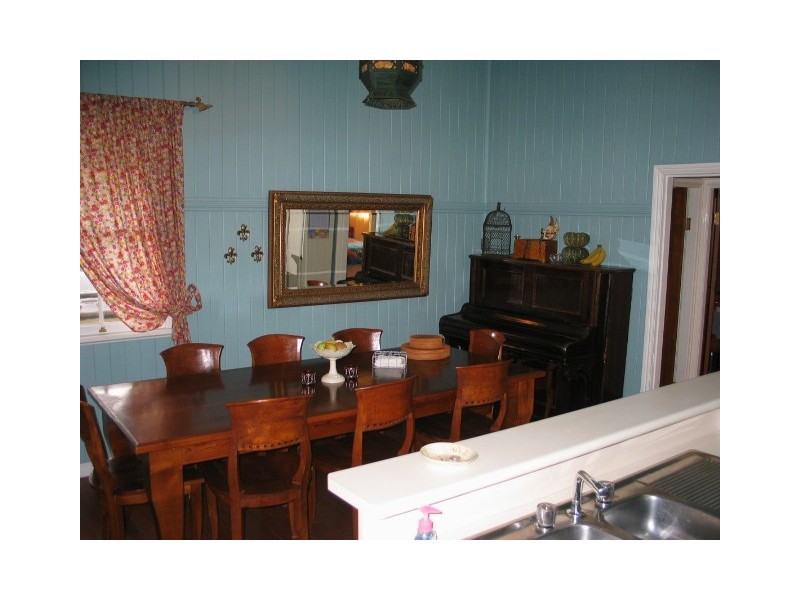 12 ELIZABETH STREET, Nambour QLD 4560