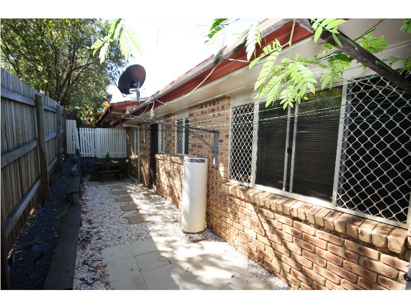 Unit 4/ 119 Sugar Rd, Maroochydore QLD 4558