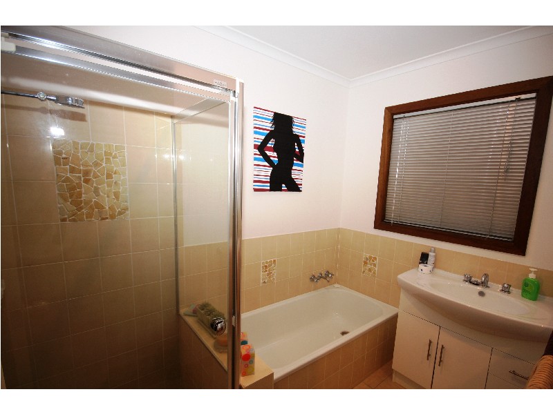 Unit 4/ 119 Sugar Rd, Maroochydore QLD 4558