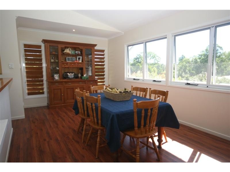 13 Flooded Gum Pl, Cooroy QLD 4563