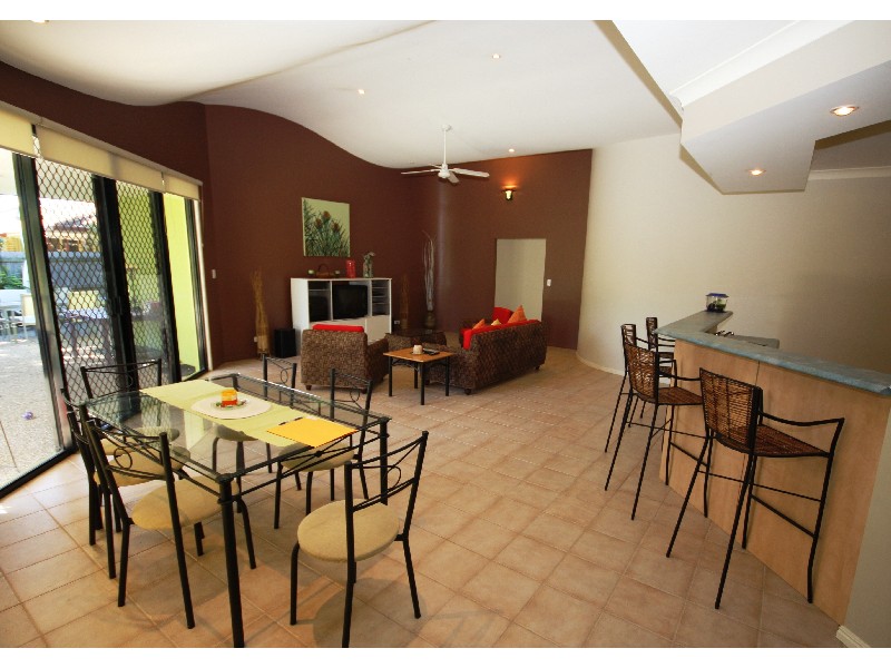 14 Phoenix Cct, Sippy Downs QLD 4556