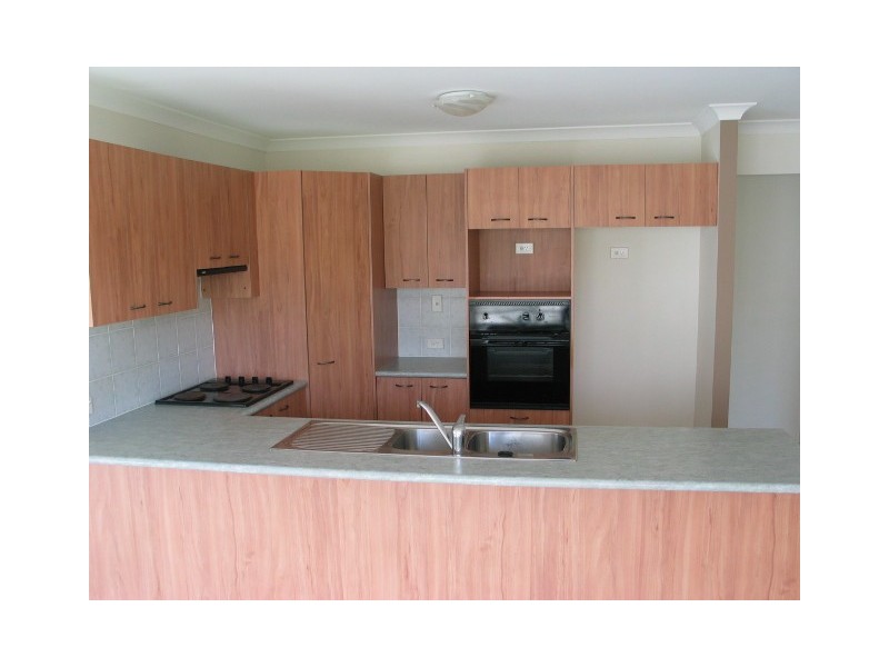 13 MCKINNON DRIVE, Burnside QLD 4560