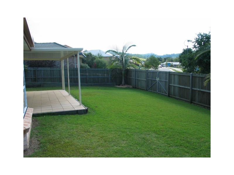 13 MCKINNON DRIVE, Burnside QLD 4560