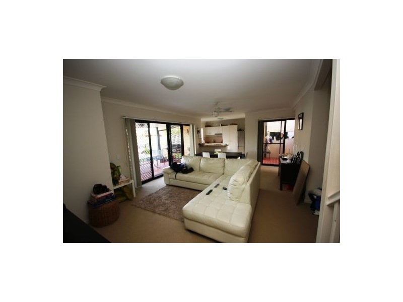 Unit 8 Parklake Terraces, 2 Springhill Dr, Sippy Downs QLD 4556
