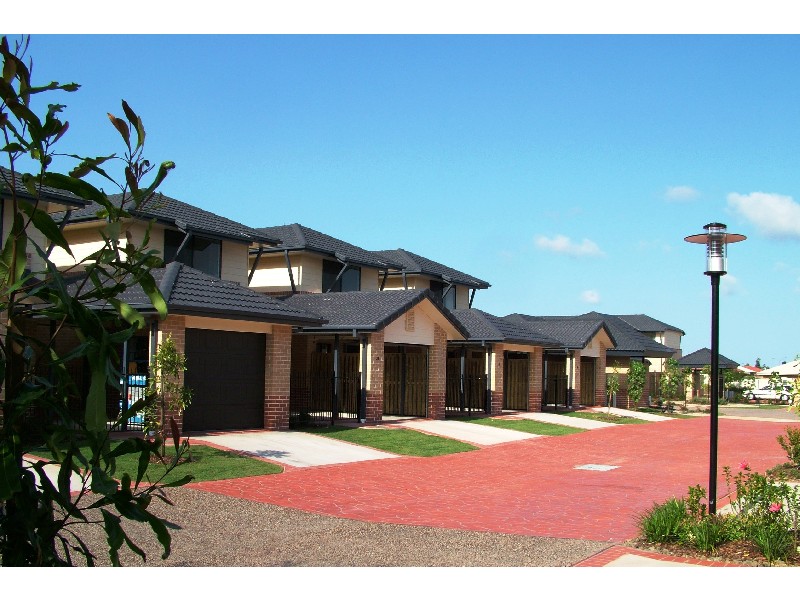 11 / 2 Springhill Drive, Sippy Downs QLD 4556