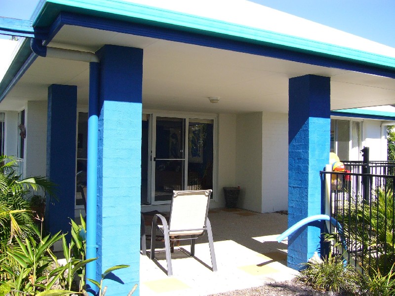 8 Mariner Place, Twin Waters QLD 4564