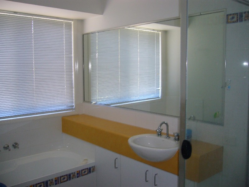 8 Mariner Place, Twin Waters QLD 4564