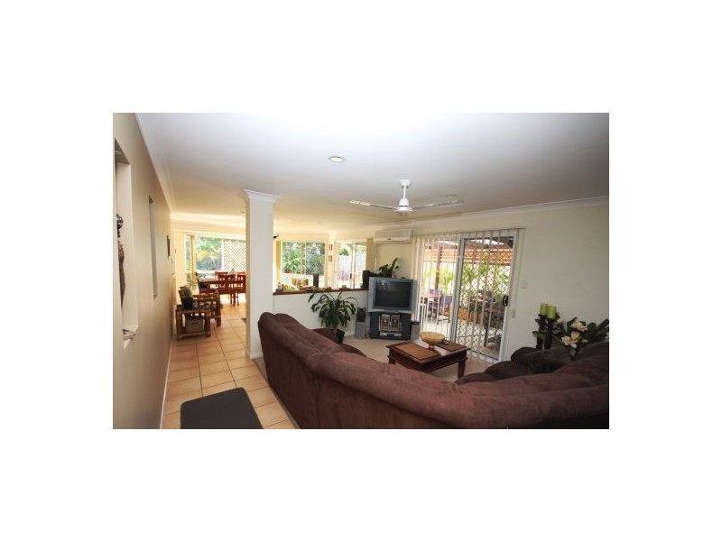 45 Bernheid Cr, Sippy Downs QLD 4556