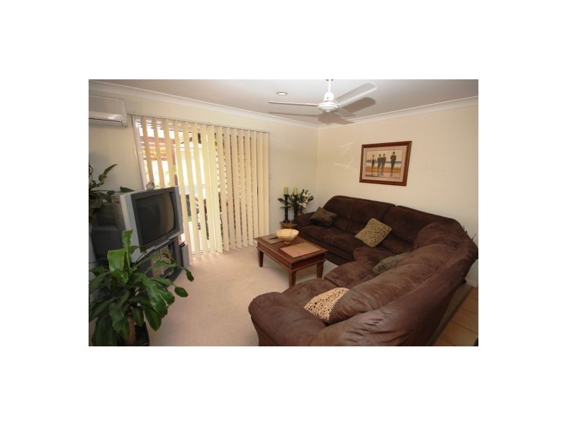 45 Bernheid Cr, Sippy Downs QLD 4556