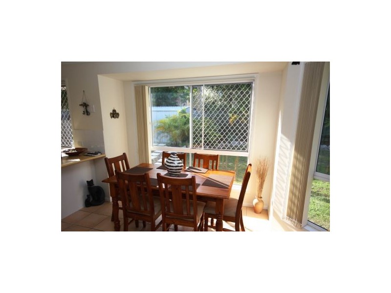 45 Bernheid Cr, Sippy Downs QLD 4556