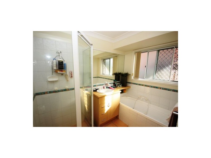 45 Bernheid Cr, Sippy Downs QLD 4556