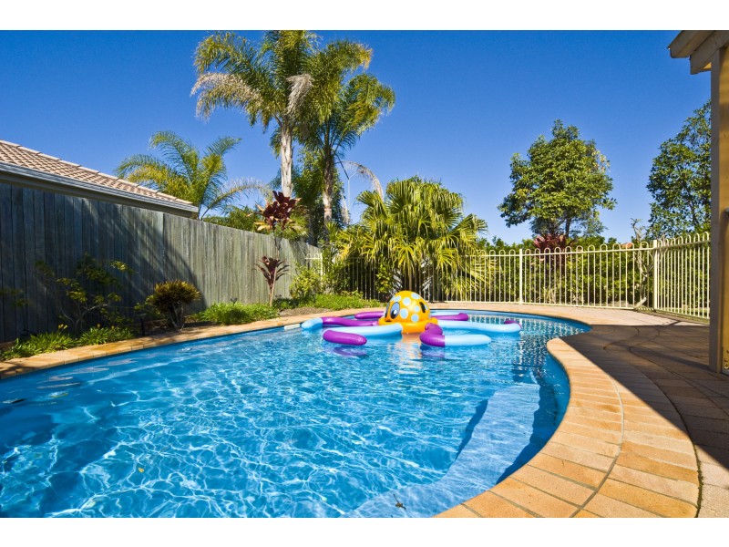 4  Franklin Pl, Sippy Downs QLD 4556