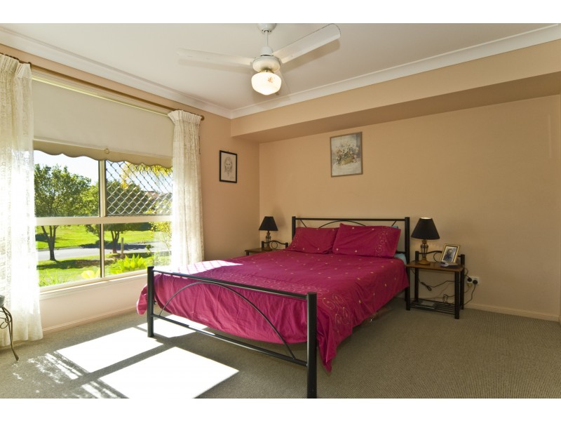 4  Franklin Pl, Sippy Downs QLD 4556